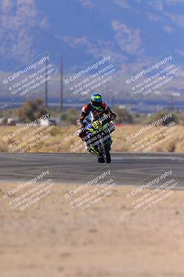 media/Dec-17-2023-CVMA (Sun) [[bf0c04832d]]/Race 2 Amateur Supersport Open/